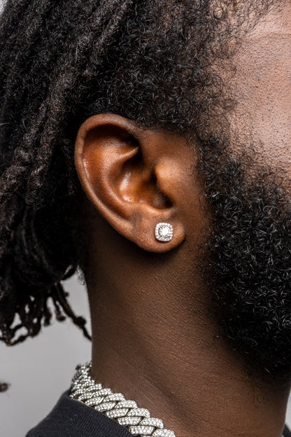 Princess Cut Clustered Argent & VVS1 Moissanite